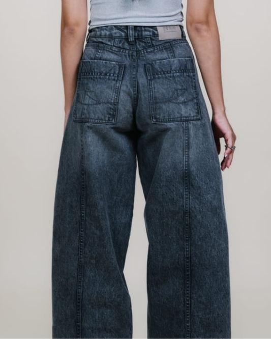 Bree Grey Wash Barrel